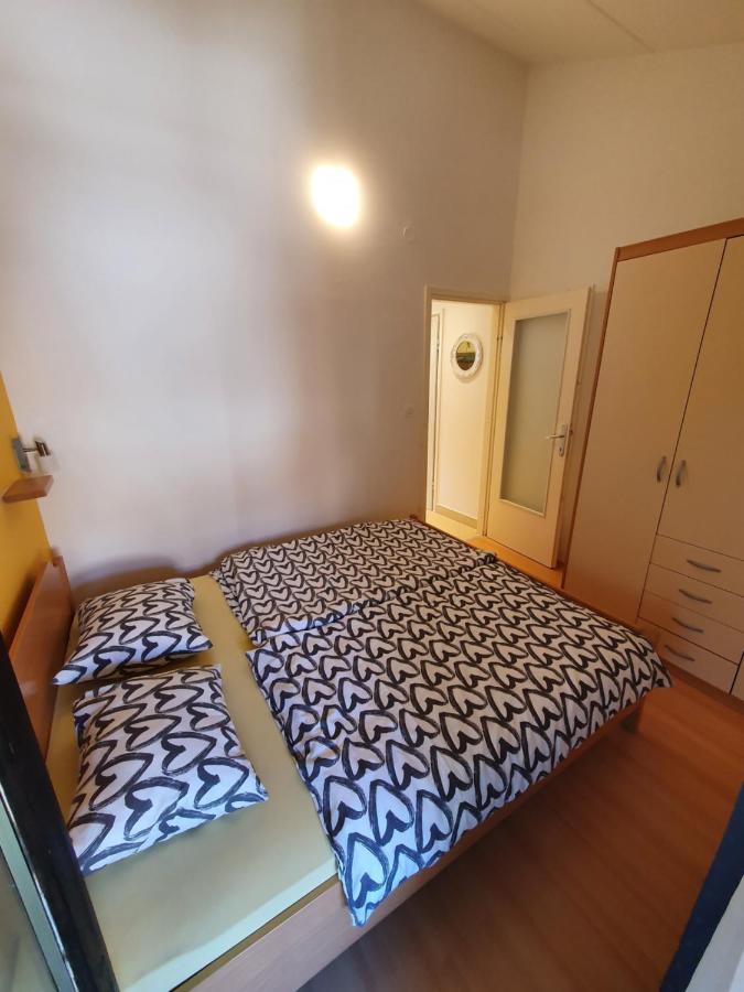 Janja Apartment Novigrad  Bagian luar foto